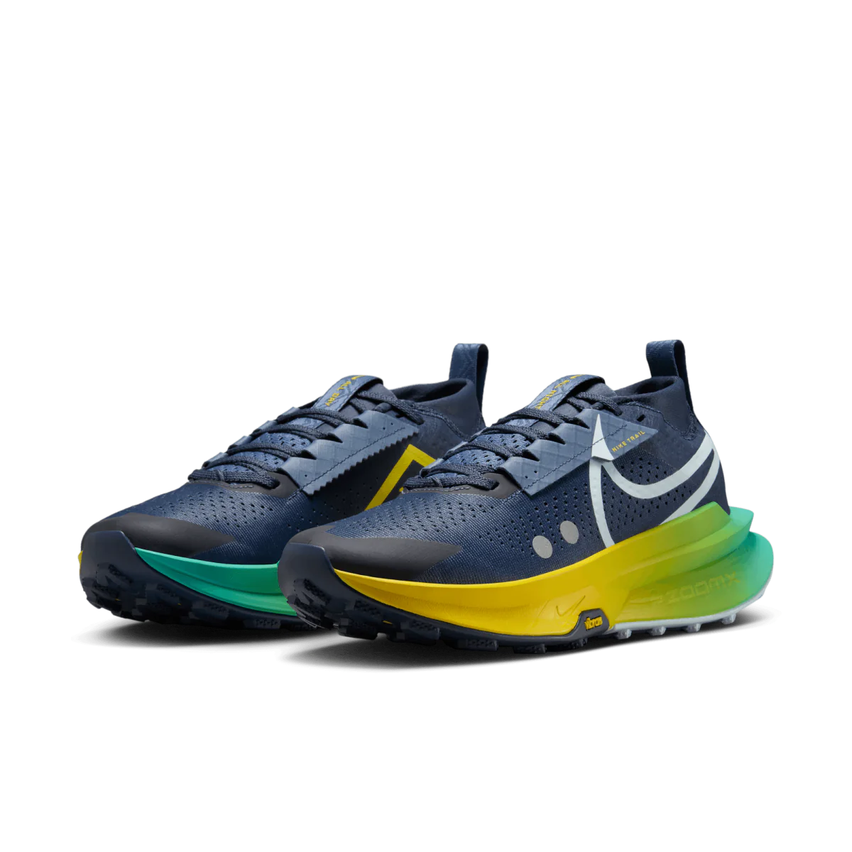 Man Nike Zegama Trail 2 men's trail running shoes FD5190-402