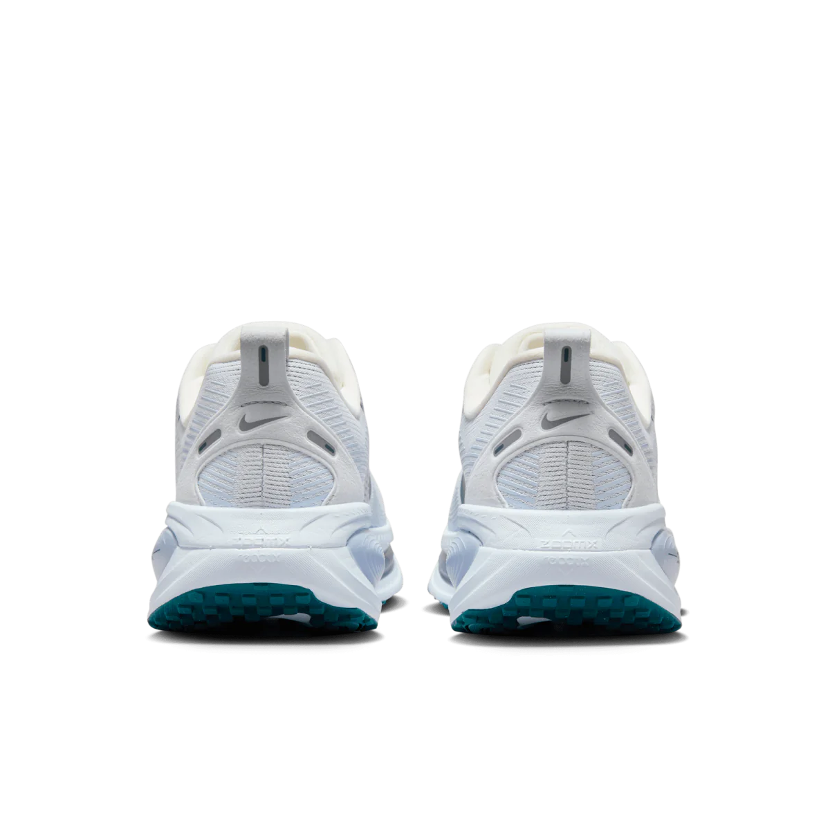 Nike Vomero 18 moteriški bėgimo bateliai HM6804‑103