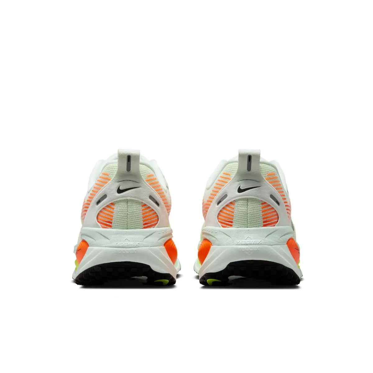 Nike Air Zoom Vomero 18 bėgimo bateliai žalia Men's HM6803-300