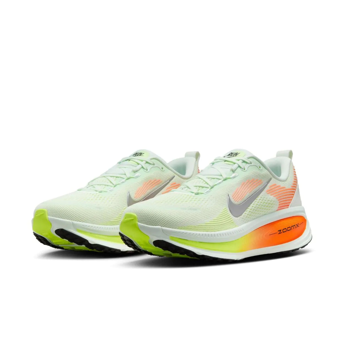 Nike Air Zoom Vomero 18 bėgimo bateliai žalia Men's HM6803-300