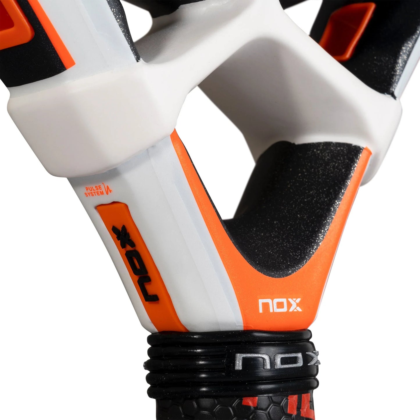 NOX 2025 ML10 QUANTUM 3K paddle racket