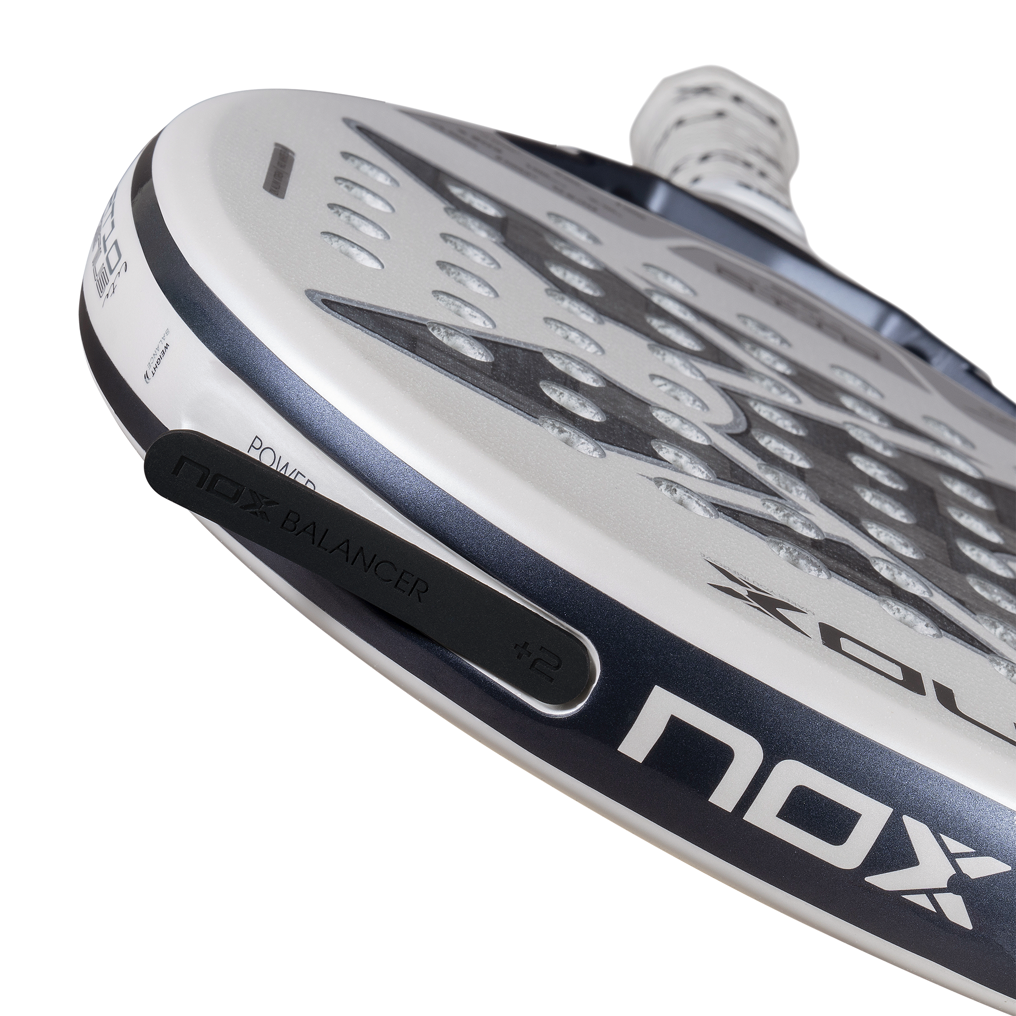 AT10 GENIUS 12K ALUM XTREM LITE padelio raketė Nox
