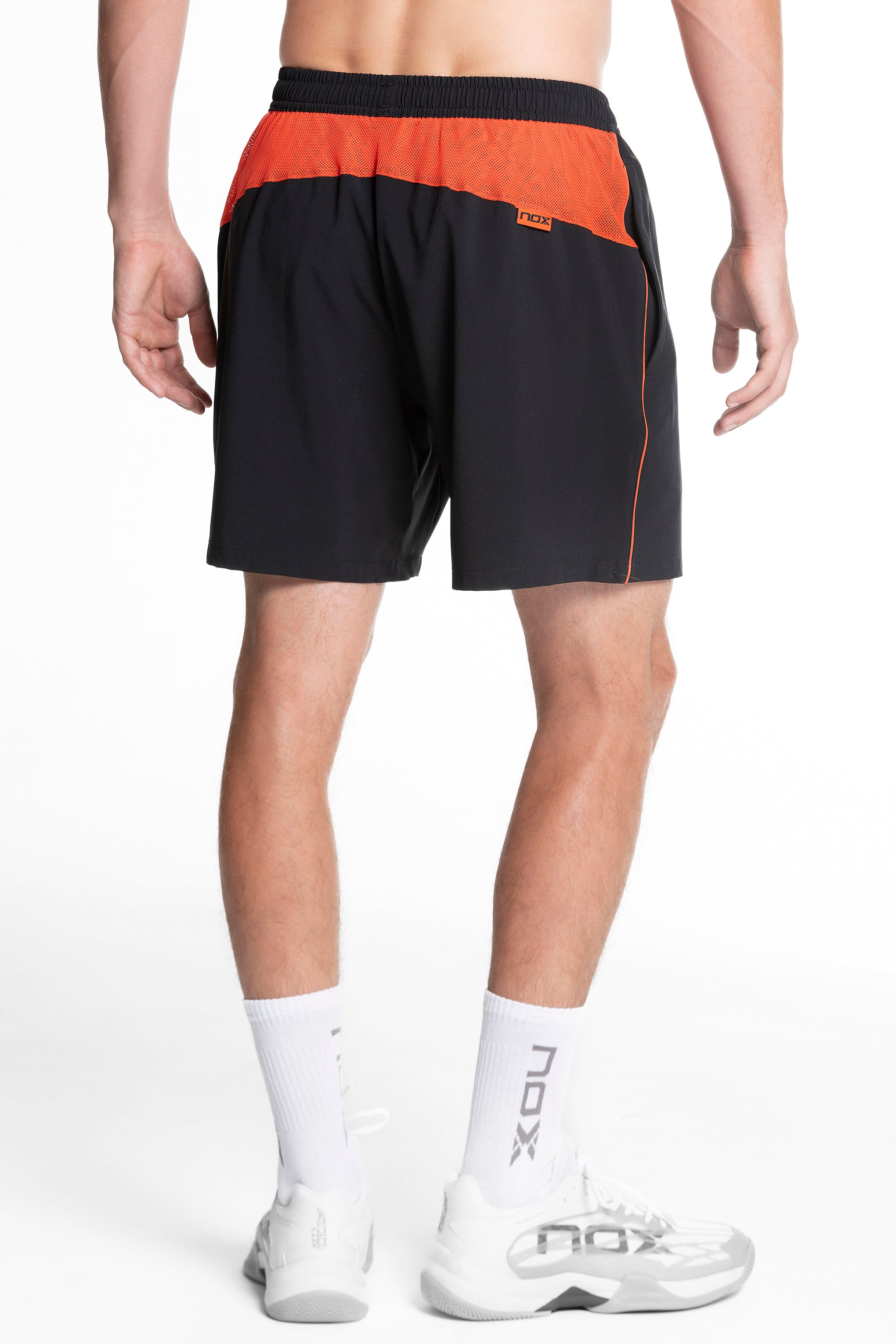 Šortai vyrams NOX TEAM SHORTS Regular Black/Red