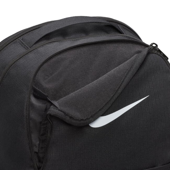 Nike Brasilia vidutinė 24 l kuprinė (sp.juoda) FitZone