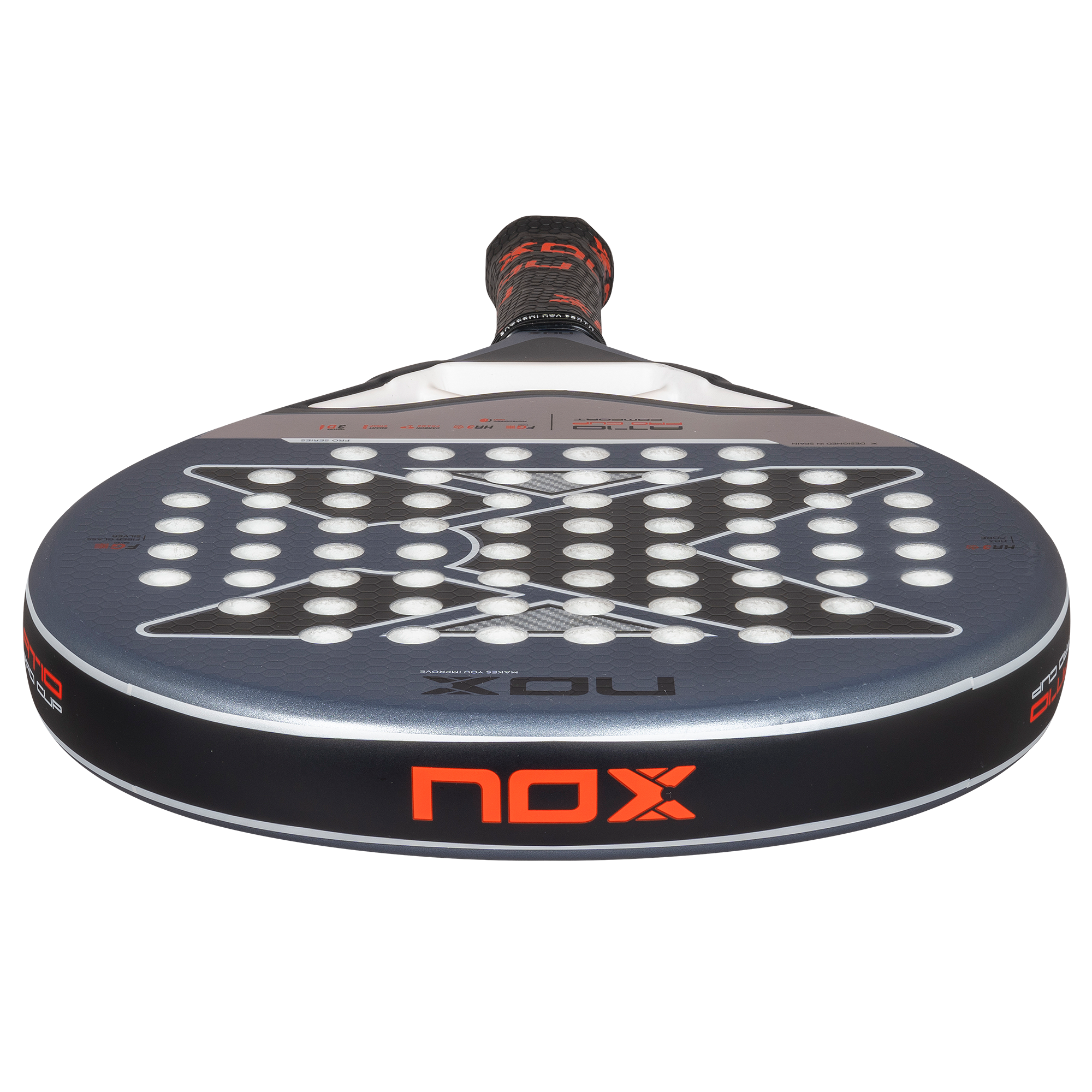 NOX AT10 Pro Cup COMFORT padelio raketė iš viršaus – apvali galva su NOX logotipu ir subalansuotu svorio centru