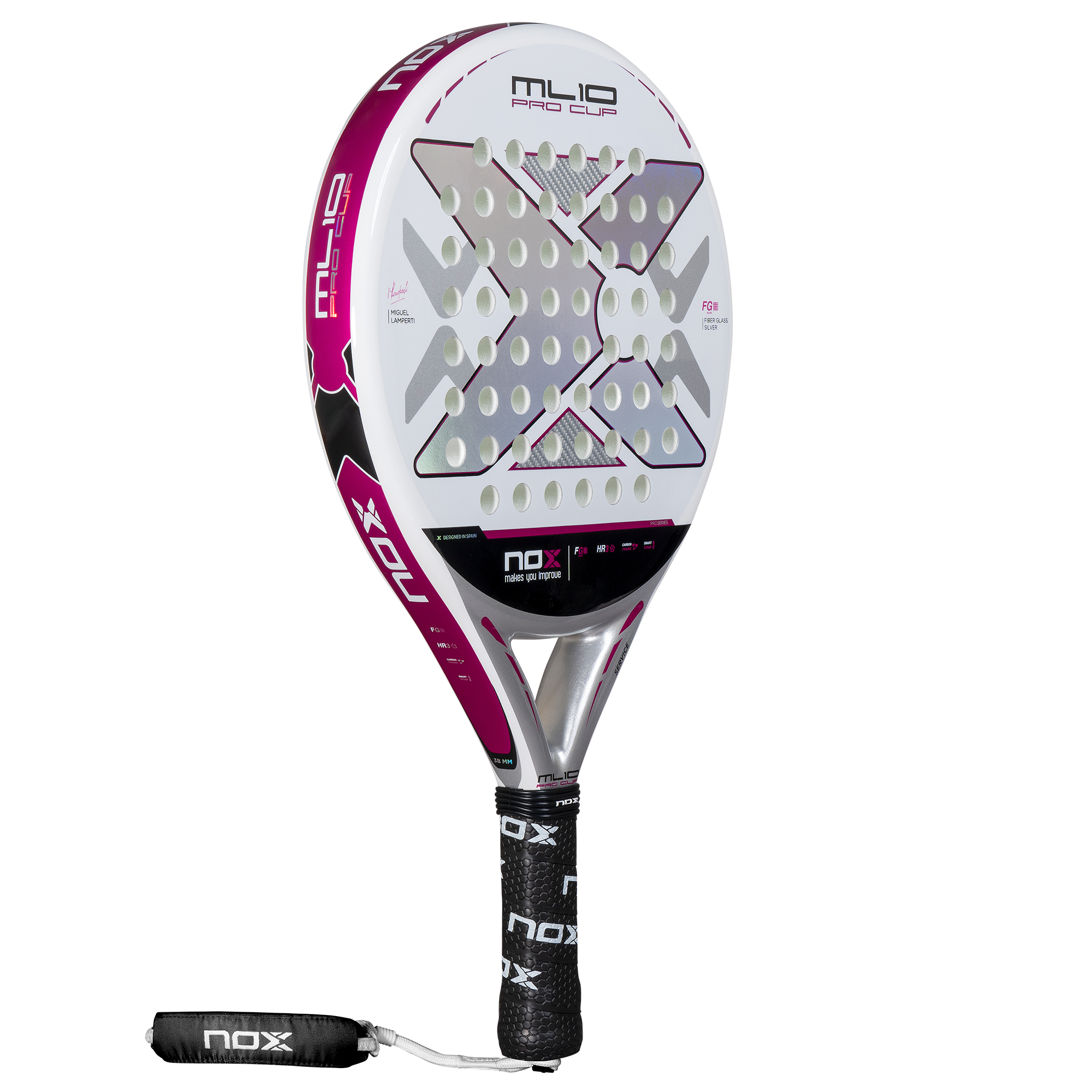 NOX 2025 ML10 Pro Cup SILVER padelio raketė iš kampo – balansuota konstrukcija, skirta žaidimo kontrolei ir komfortui