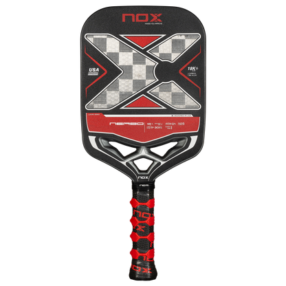 NOX Luxury Nerbo 18K Alum-Carbon pickleball raketė – priekinis vaizdas, aukštos kokybės anglies ir aliuminio derinys, prabangus dizainas