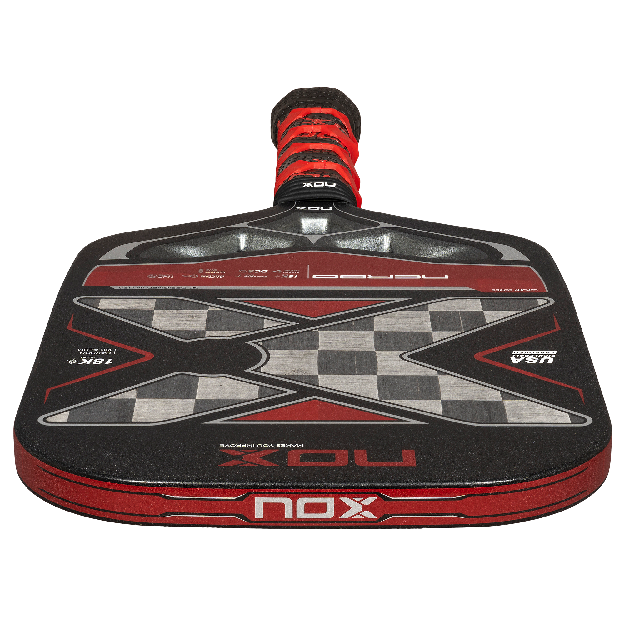 NOX Luxury Nerbo 18K Alum-Carbon pickleball raketė iš viršaus – elegantiška forma su NOX logotipu ir sidabriniais akcentais