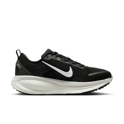 Nike Air Zoom Vomero 18 bėgimo bateliai juodai balta Woman's HM6804-005