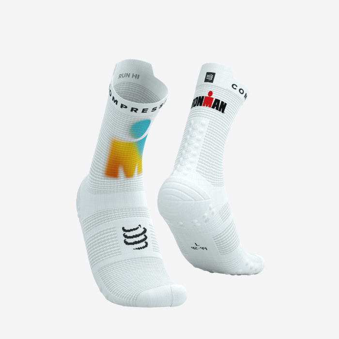 COMPRESSPORT PRO RACING v4.0 BIKE IRONMAN 2025 ilgos bėgimo kojinės