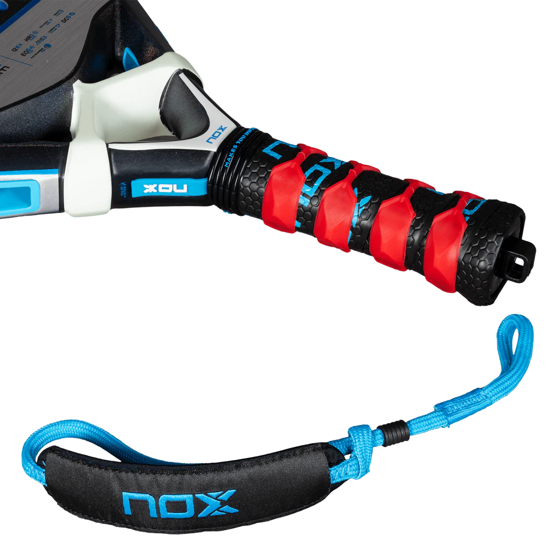 NOX Quantum 12K Cobalt 2025 grip