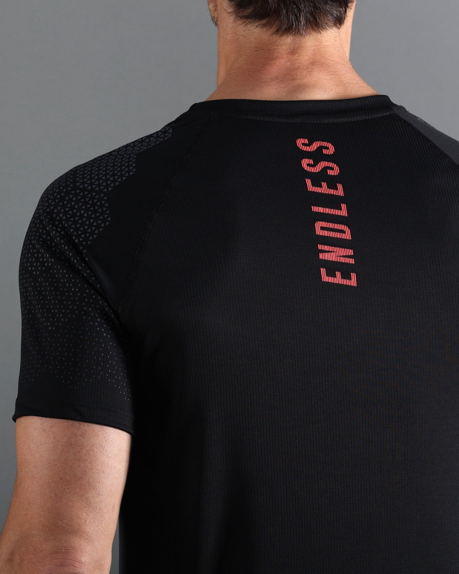 Marškinėliai ENDLESS Feisty Hexagon Titanium Black (XL)