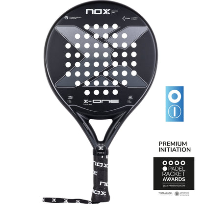 NOX X One padelio raketė – priekinis vaizdas, apvali forma ir subalansuotas dizainas pradedantiesiems žaidėjams
